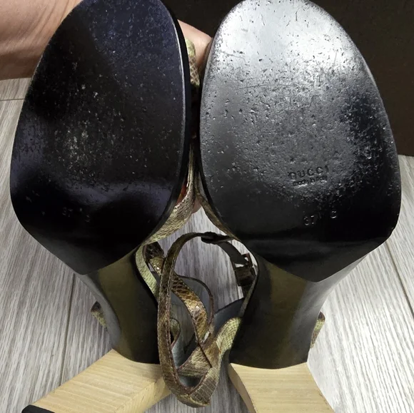 Gucci Sandals - Picture 9 of 14